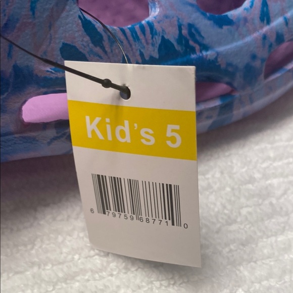 Northside Kids' Blue and Purple Tie-Dye Croc shoes NWT - Picture 4 of 5